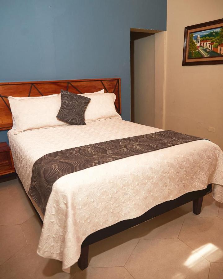 Hotel Plaza Copán エクステリア 写真