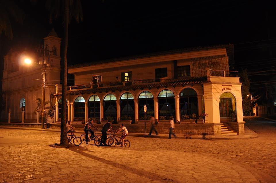 Hotel Plaza Copán エクステリア 写真
